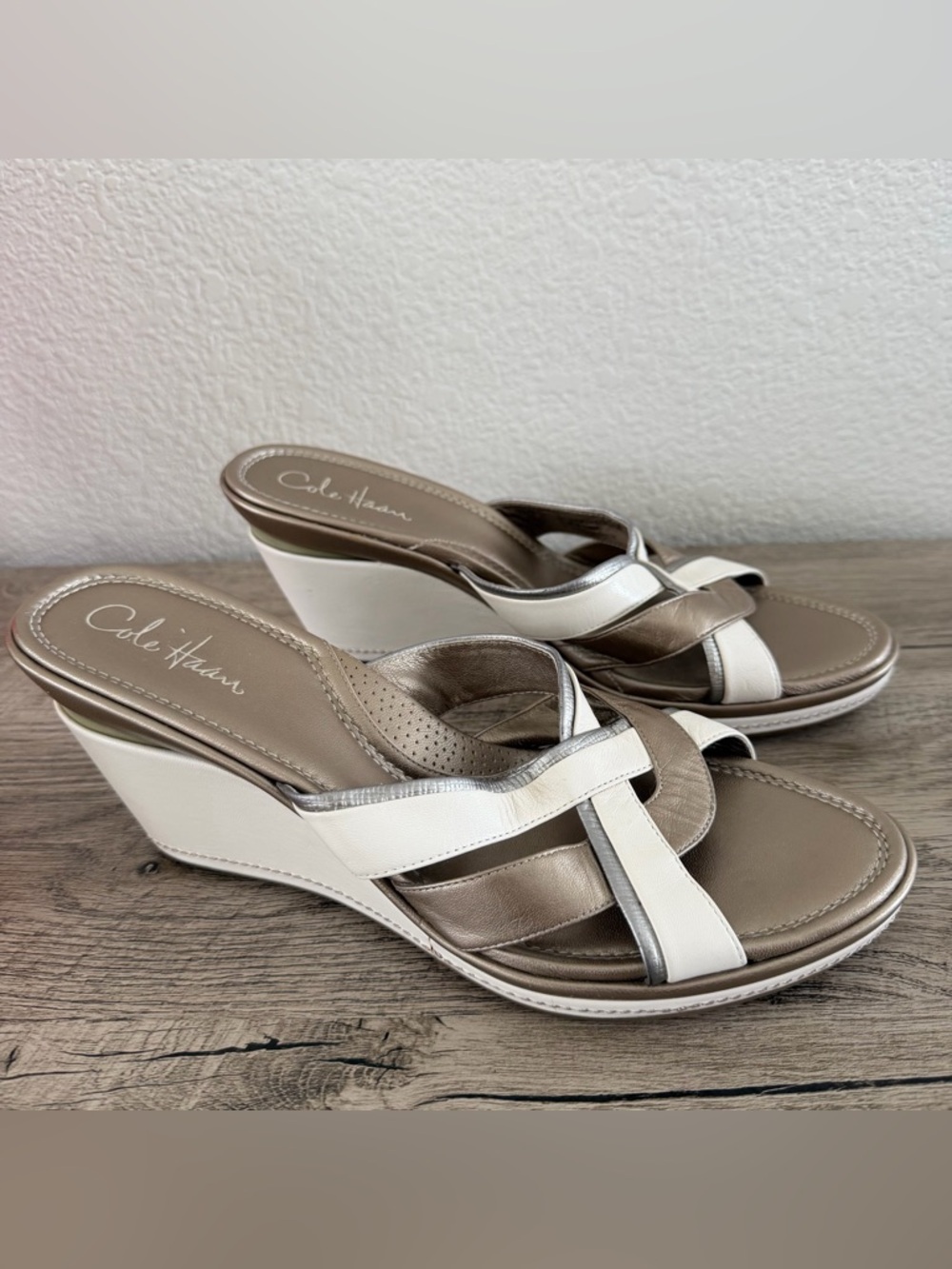 COLE HAAN Women's Leather Platform Wedge Sandals Size 10.5 M Ivory Gold Nike Air